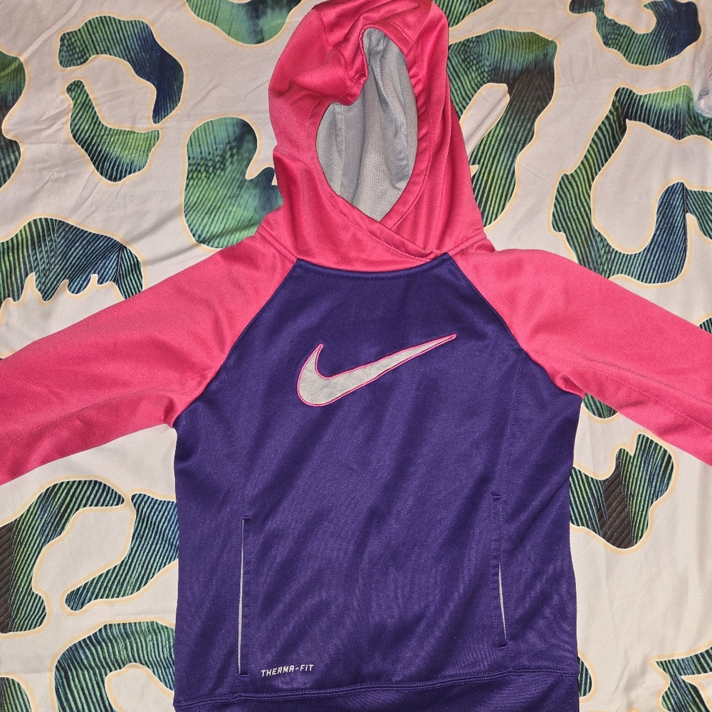 Nike hoodie